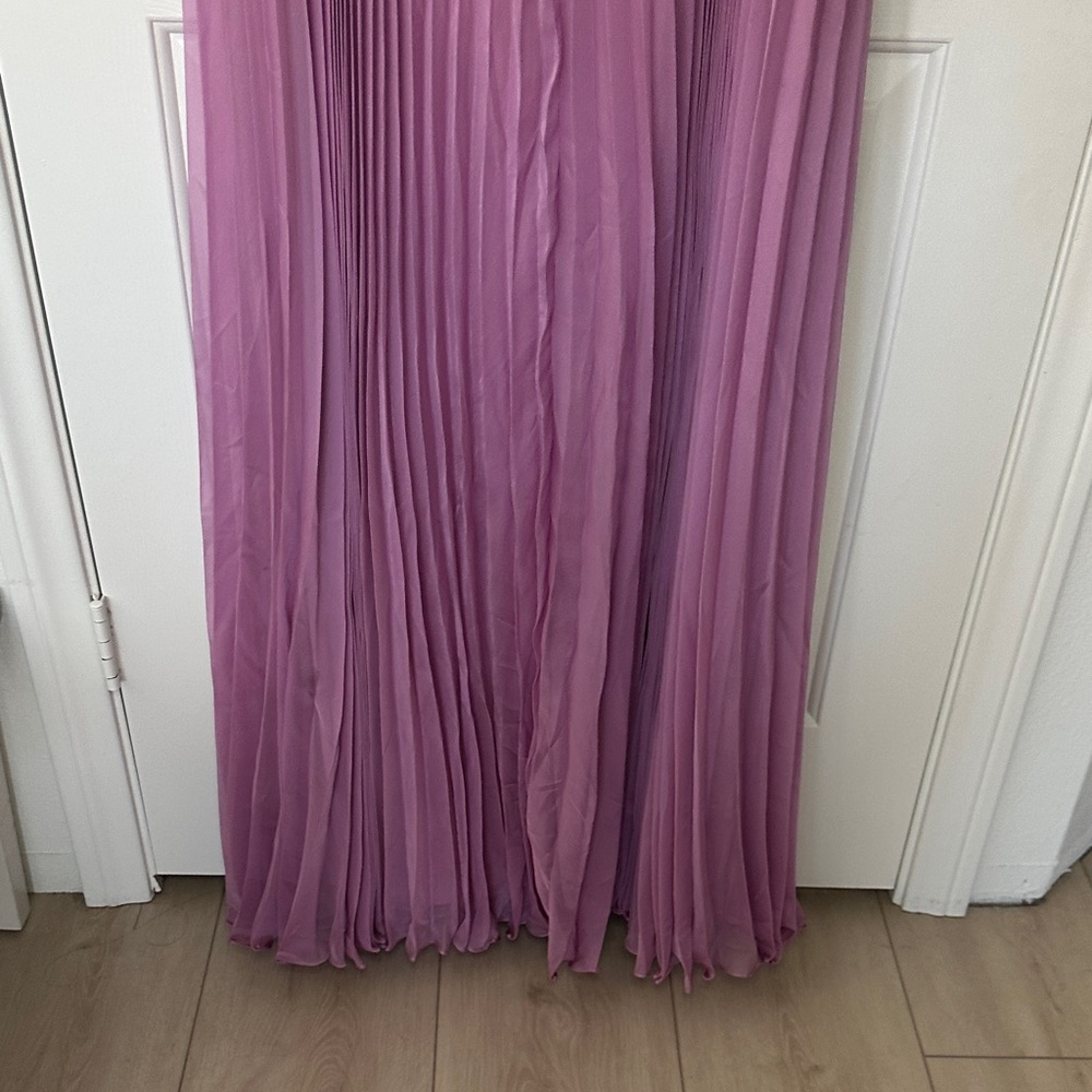 Lavender Long Sleeve Dress - Picture 7 of 7
